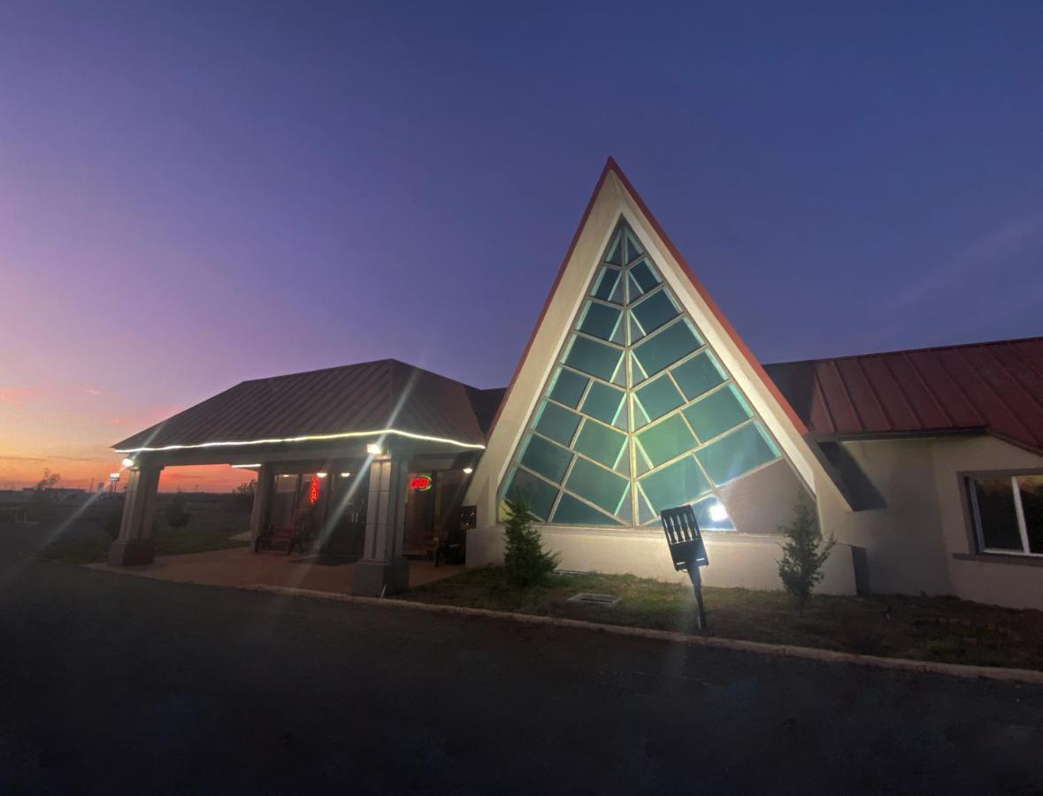 American Best Inn By Oyo I-35 Perry Near Lake Mcmurtry ภายนอก รูปภาพ
