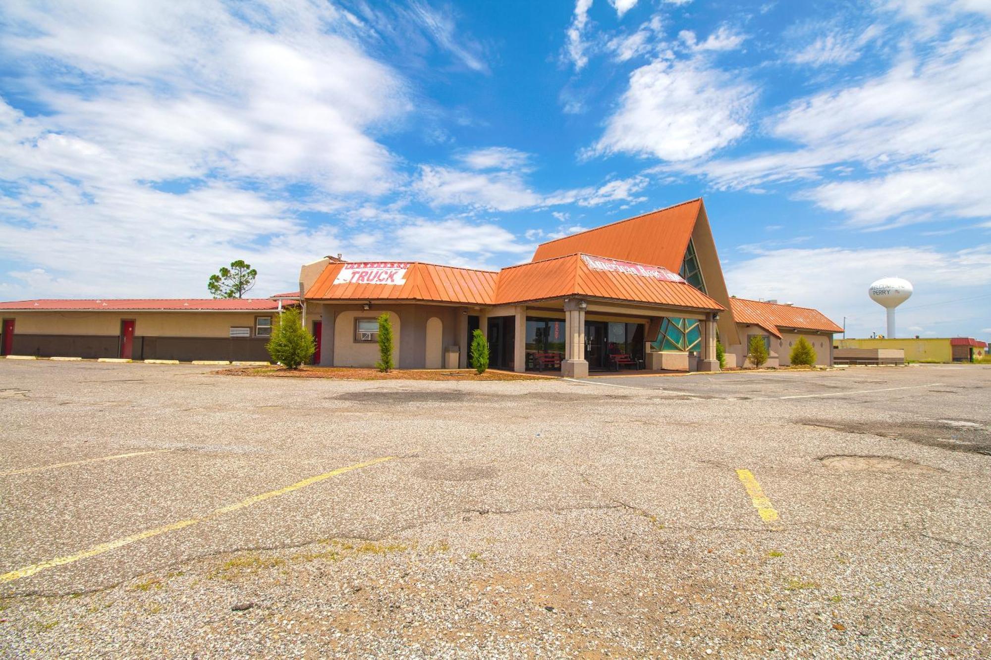 American Best Inn By Oyo I-35 Perry Near Lake Mcmurtry ภายนอก รูปภาพ