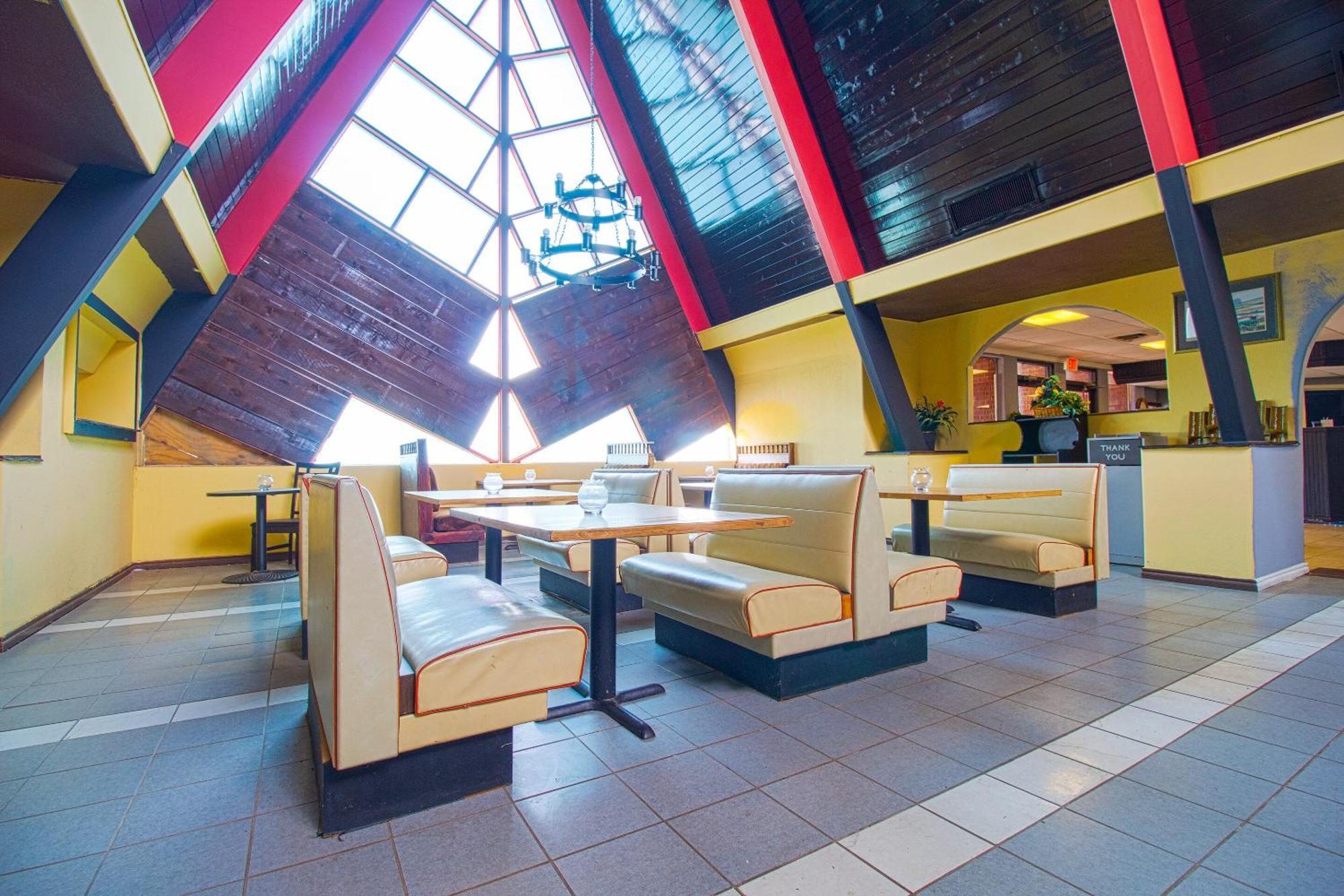 American Best Inn By Oyo I-35 Perry Near Lake Mcmurtry ภายนอก รูปภาพ