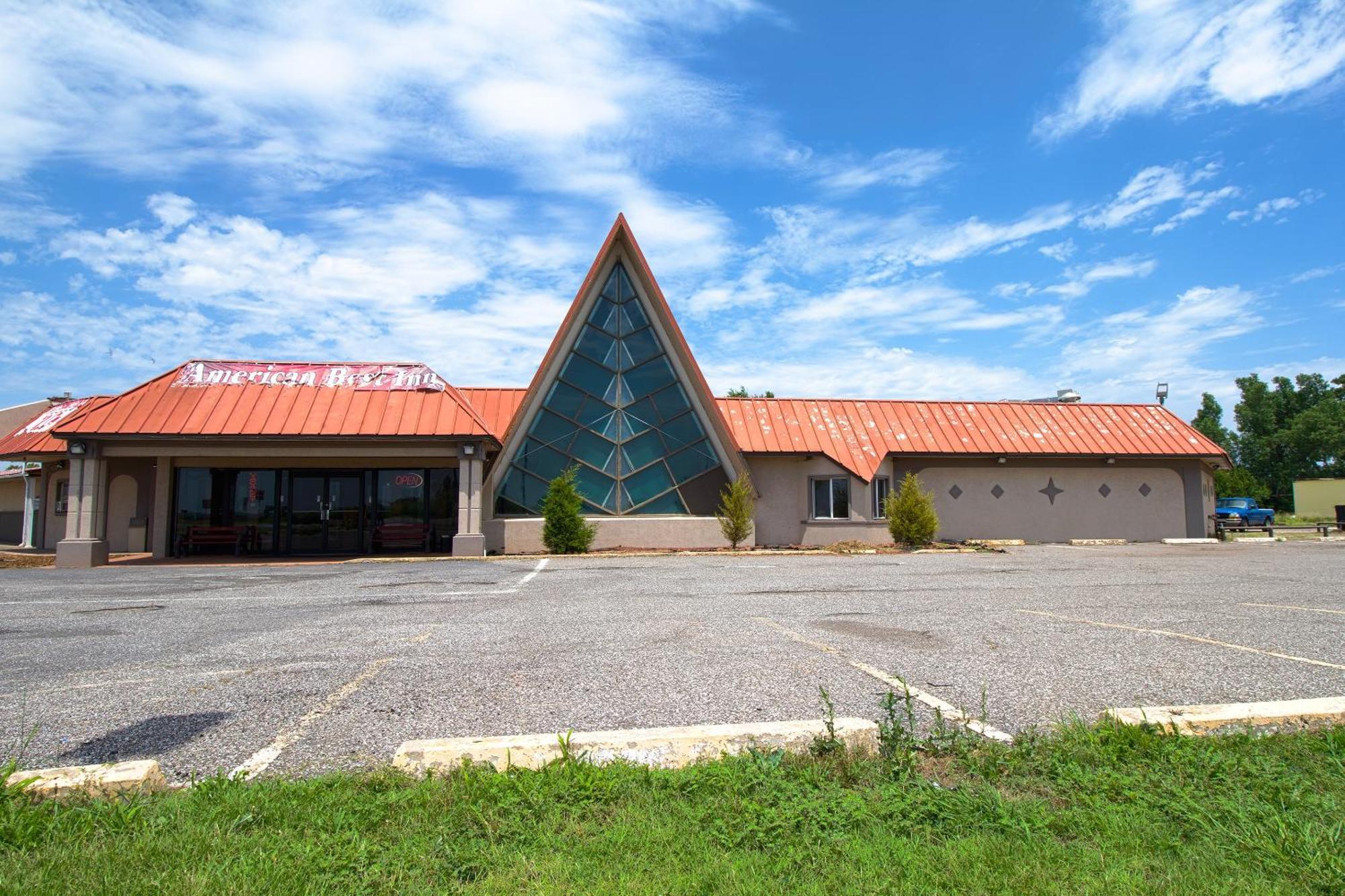 American Best Inn By Oyo I-35 Perry Near Lake Mcmurtry ภายนอก รูปภาพ