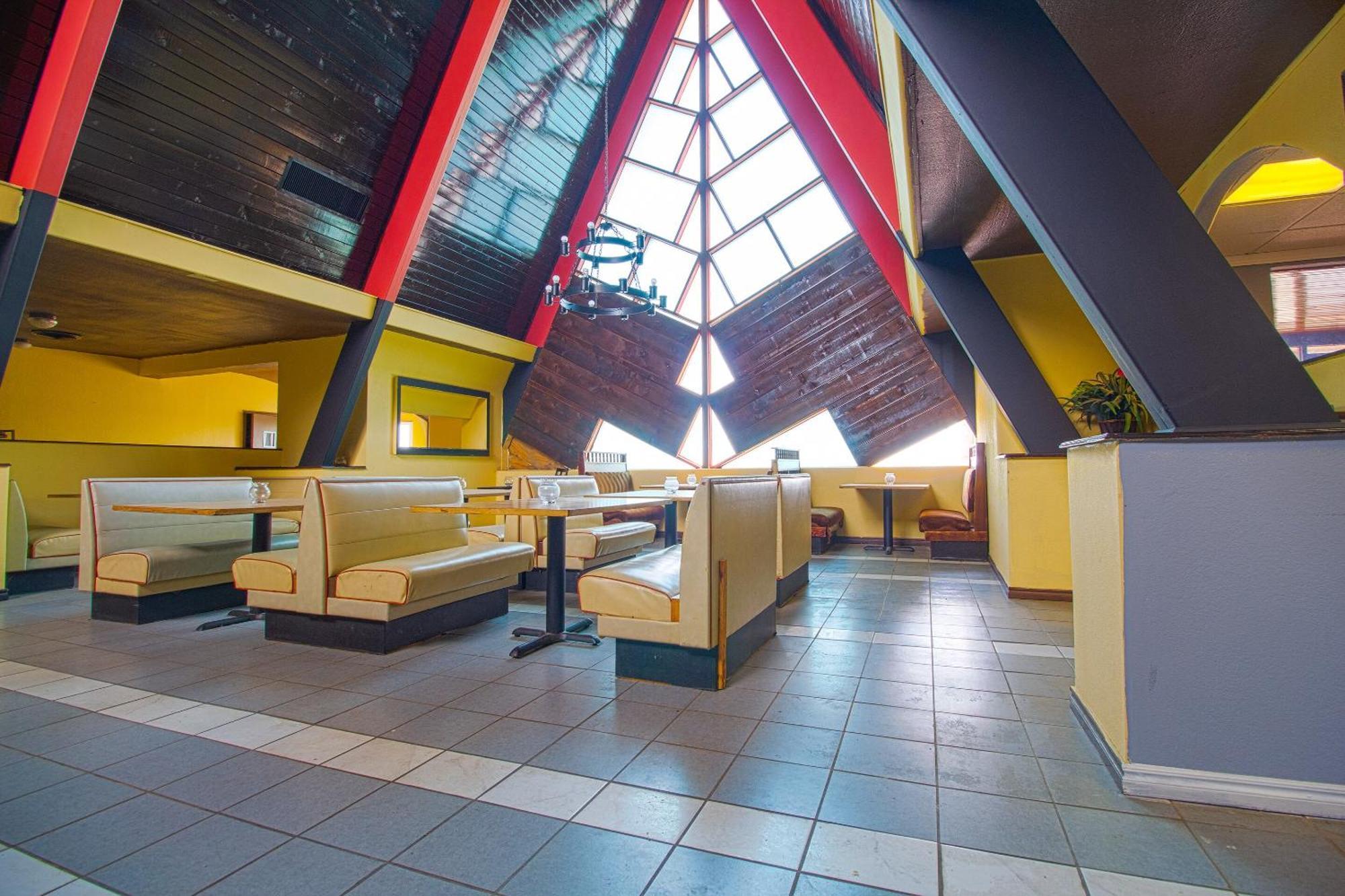 American Best Inn By Oyo I-35 Perry Near Lake Mcmurtry ภายนอก รูปภาพ