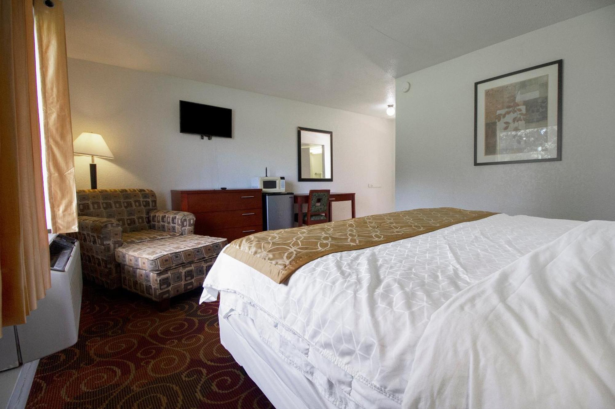 American Best Inn By Oyo I-35 Perry Near Lake Mcmurtry ภายนอก รูปภาพ